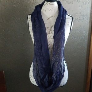 Blue shimmer scarf
